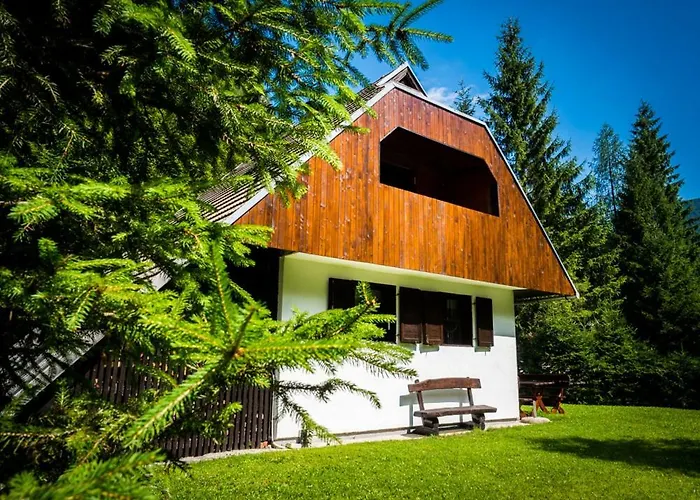 Pocitniska Hisa Radovna Feriehus